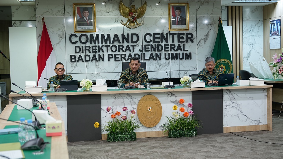 Ditjen Badilum Kumpulkan Secara Daring Pejabat Struktural Baru Pengadilan Negeri dan Berikan Pembinaan 